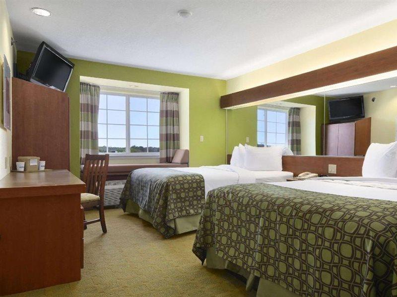 Отель Super 8 By Wyndham San Antonio Airport North Экстерьер фото