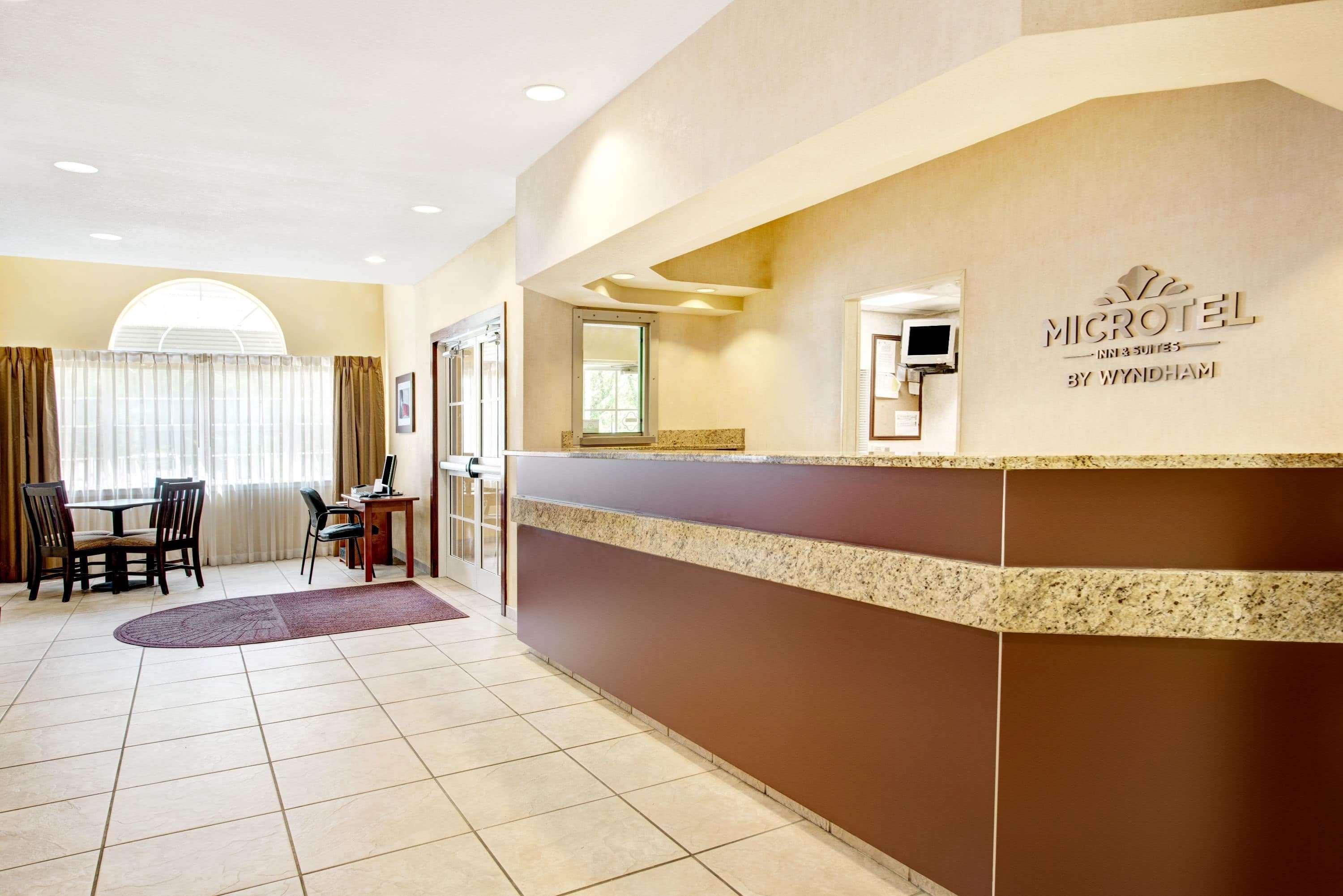 Отель Super 8 By Wyndham San Antonio Airport North Экстерьер фото